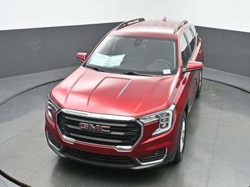 Used 2022 GMC Terrain SLE w/ Driver Convenience Package FWD image 35