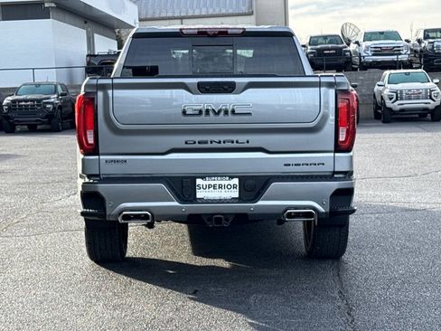 New 2026 GMC Sierra 1500 Denali Ultimate w/ LPO, Black Badging Package image 4