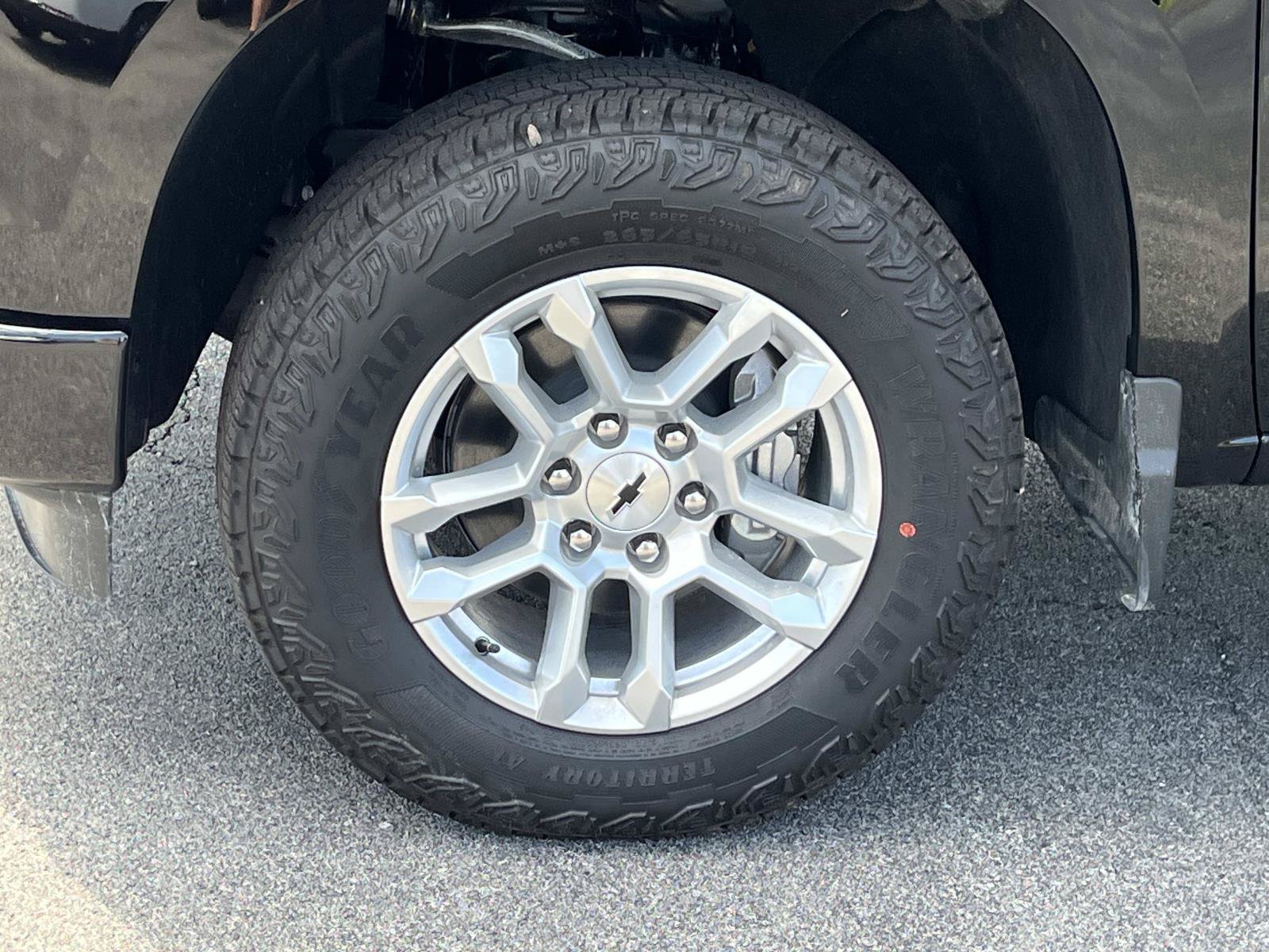 New 2026 Chevrolet Silverado 1500 RST w/ Z71 Off-Road Package AWD/4WD image 13