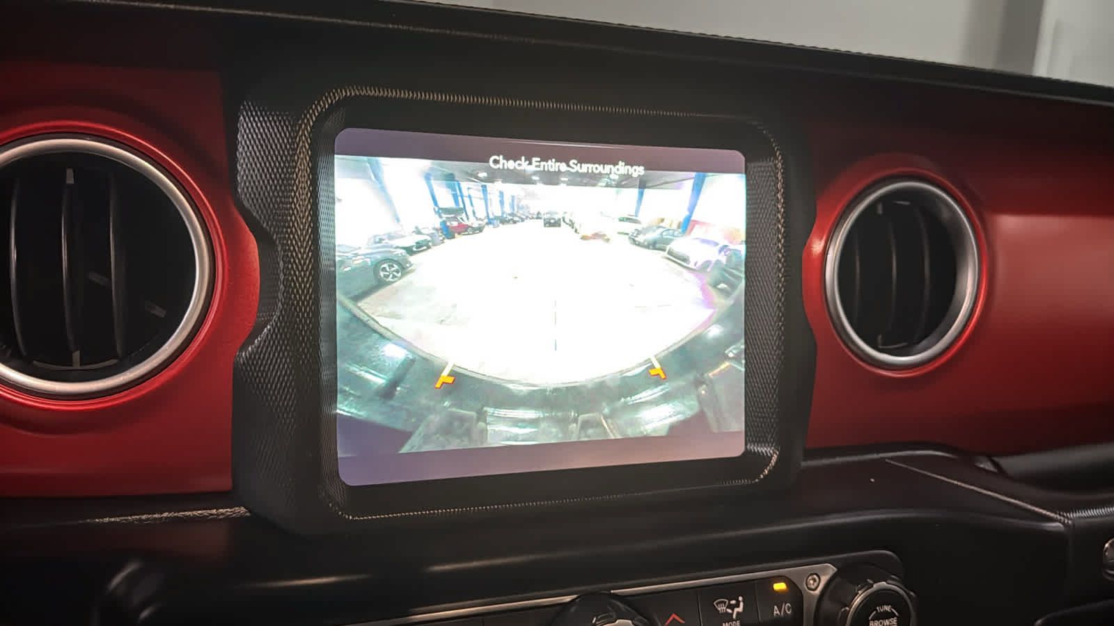 Used 2021 Jeep Wrangler Unlimited Rubicon AWD/4WD image 16