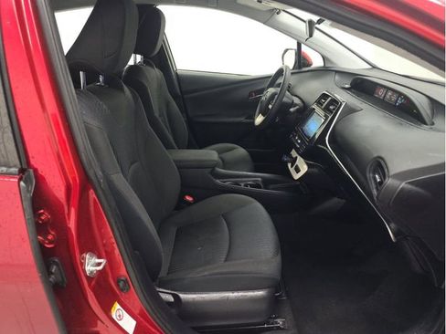 Used 2018 Toyota Prius Two w/ Prius Two Safety Plus Package FWD image 14