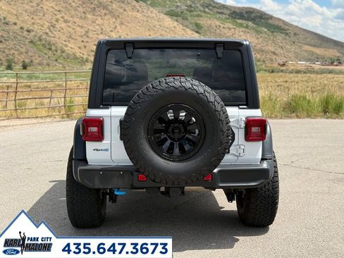 Used 2023 Jeep Wrangler Unlimited Rubicon 4xe w/ Cold Weather Group AWD/4WD image 4