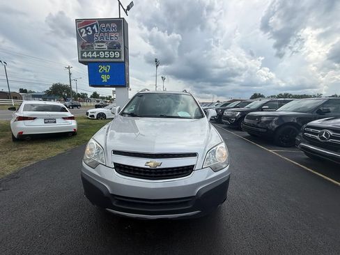 Used 2014 Chevrolet Captiva Sport LS FWD image 9