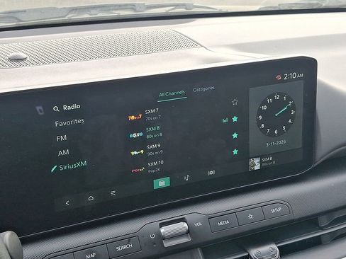 Used 2025 Kia K4 LX image 17