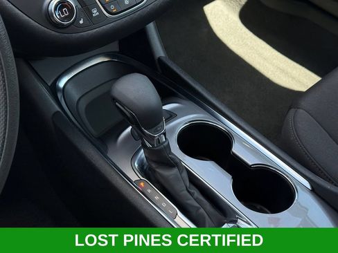 Used 2024 Chevrolet Malibu LT FWD image 18
