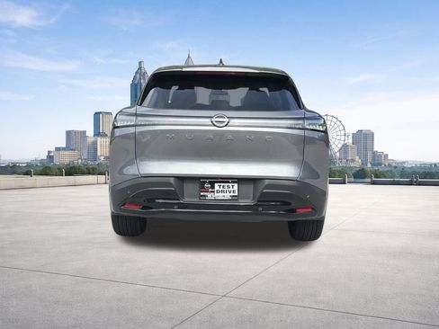 Certified 2025 Nissan Murano SV FWD image 23