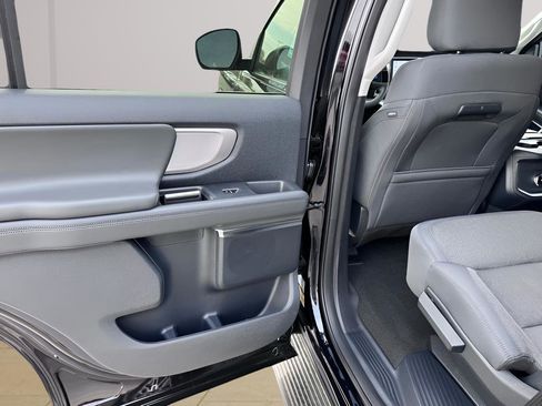 New 2026 Ford Expedition Active AWD/4WD image 30