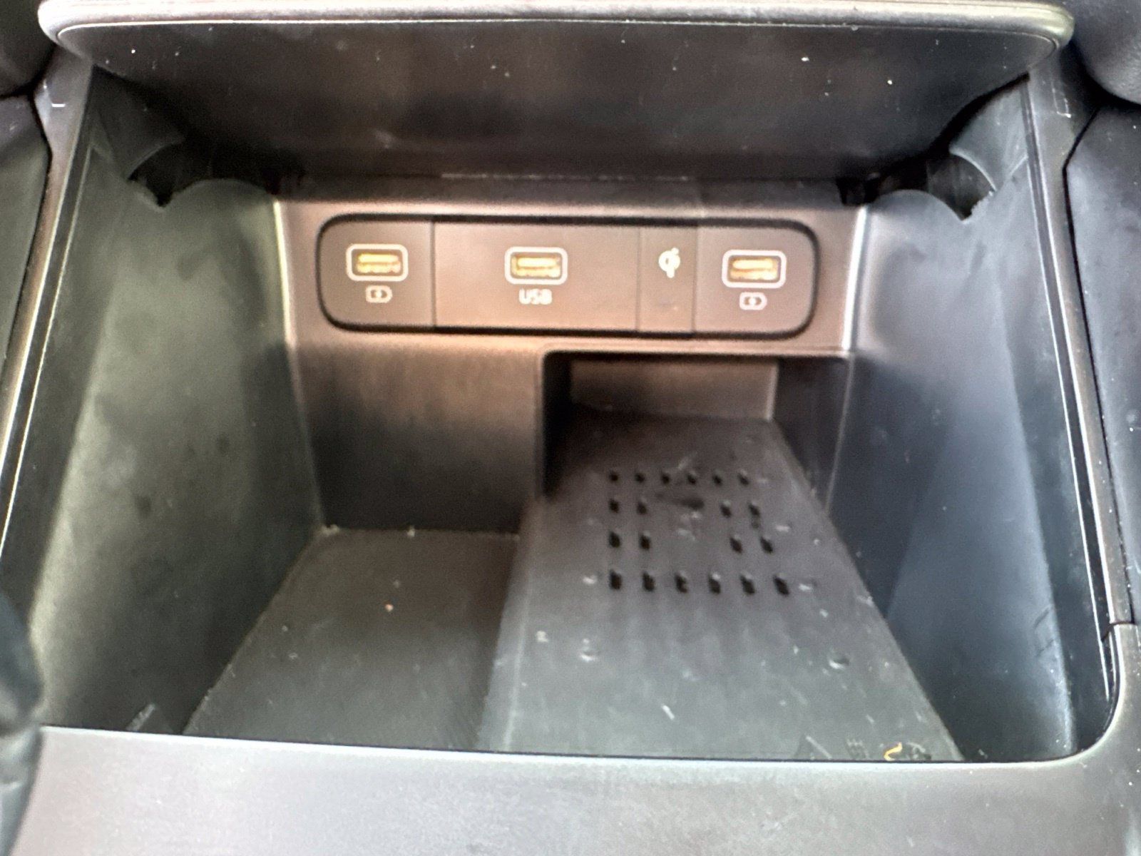 Used 2023 Kia Sorento EX FWD image 29