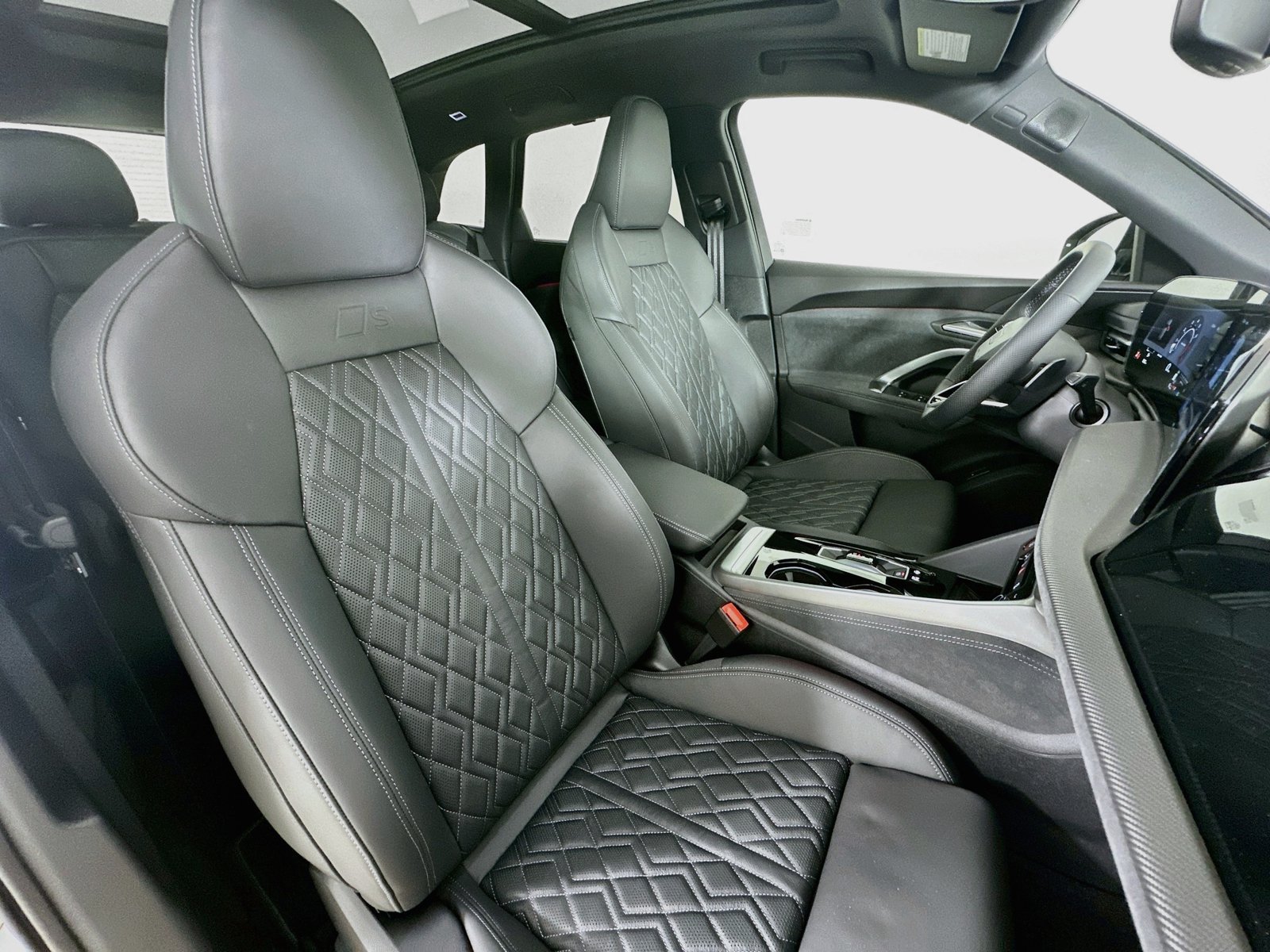 New 2026 Audi SQ5 Premium Plus AWD/4WD image 47