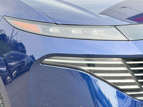 Certified 2025 Nissan Murano SV AWD/4WD image 4