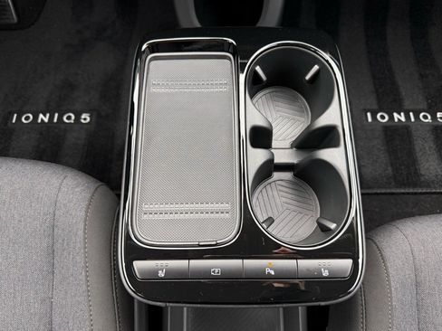 Certified 2025 Hyundai Ioniq 5 SE image 23