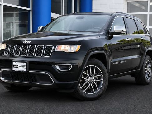 Used 2019 Jeep Grand Cherokee Limited AWD/4WD image 1
