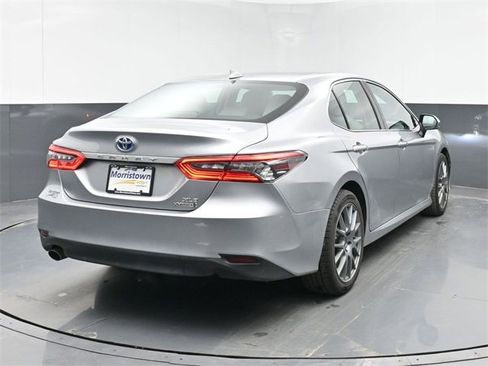 Used 2023 Toyota Camry XLE image 14