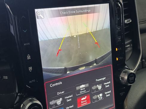 Used 2019 RAM 1500 Laramie RWD image 21