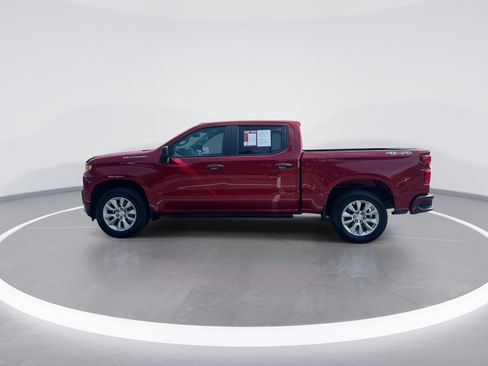 Used 2020 Chevrolet Silverado 1500 Custom w/ Custom Value Package AWD/4WD image 6