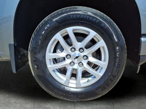 Used 2021 Chevrolet Silverado 1500 RST w/ Convenience Package II image 9