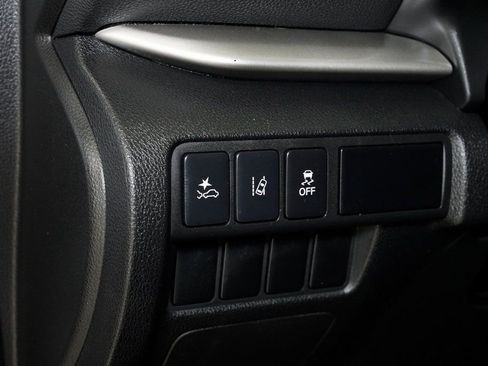 Used 2023 Mitsubishi Eclipse Cross SE image 10