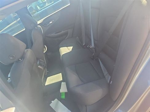 Used 2023 Chevrolet Malibu LT FWD image 7