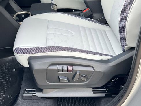 Certified 2025 MINI Cooper Countryman S image 11