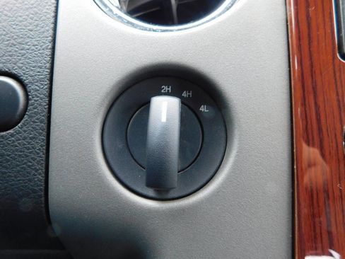 Used 2008 Ford F150 Lariat image 12