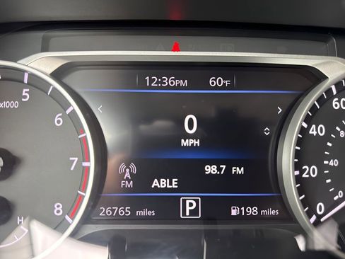 Used 2024 Nissan Sentra SV image 21