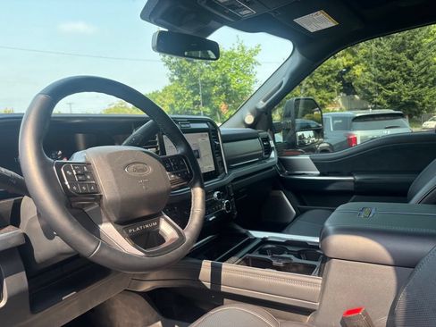 Used 2026 Ford F350 Platinum AWD/4WD image 25