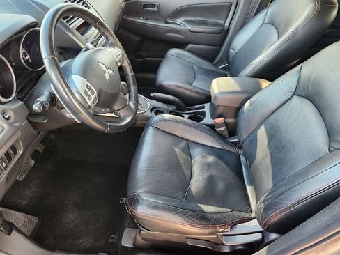 Used 2013 Mitsubishi Outlander Sport ES image 11