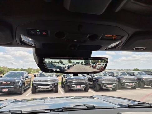 New 2026 GMC Hummer EV SUV AWD/4WD image 25