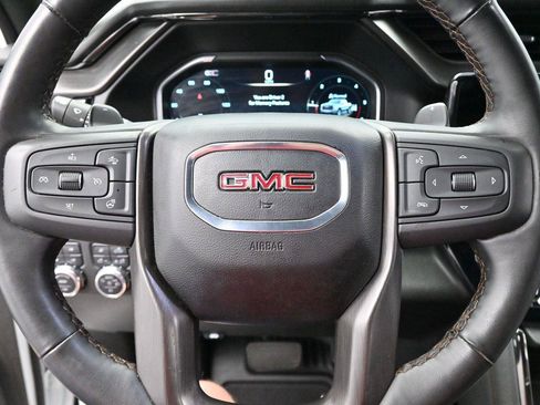 Used 2025 GMC Sierra 1500 AT4 w/ AT4 Premium Package AWD/4WD image 16