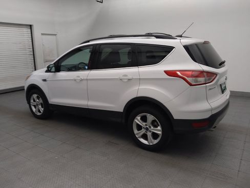 Used 2016 Ford Escape SE w/ SE Leather Comfort Package FWD image 3