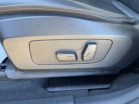 Used 2024 BMW X1 xDrive28i image 10