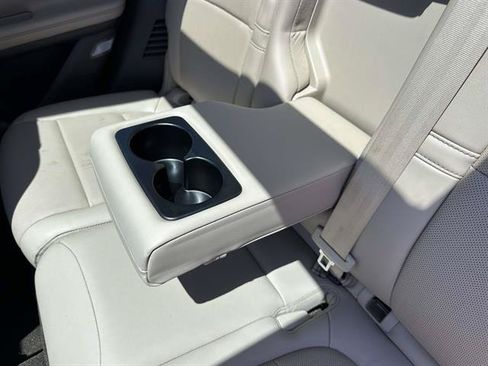 Certified 2022 Lincoln Corsair AWD w/ Premium Package image 32