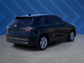 Used 2023 Honda HR-V LX video 3