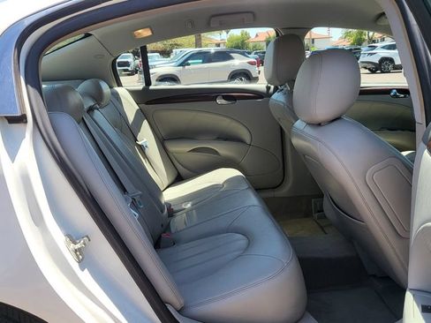Used 2009 Buick Lucerne CXL FWD image 22