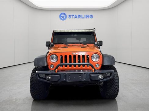 Used 2015 Jeep Wrangler Unlimited Rubicon image 15