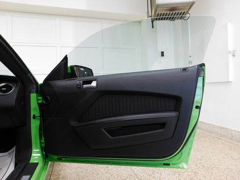 Used 2013 Ford Mustang Boss 302 w/ Boss 302 Accessory Pkg image 83