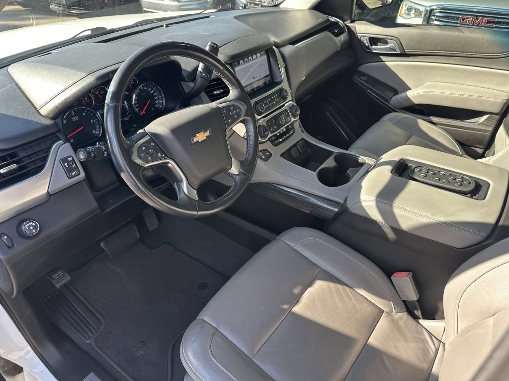 Used 2019 Chevrolet Suburban LT RWD image 9