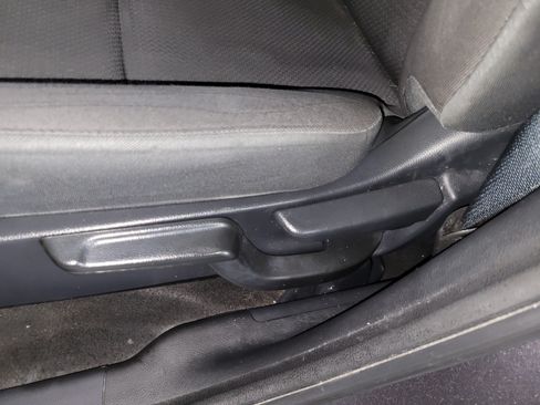 Used 2020 Honda HR-V LX image 21