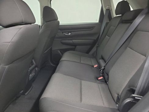 Used 2025 Honda CR-V EX image 12