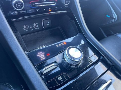 Used 2021 Jeep Grand Cherokee L Overland w/ Luxury Tech Group IV image 44