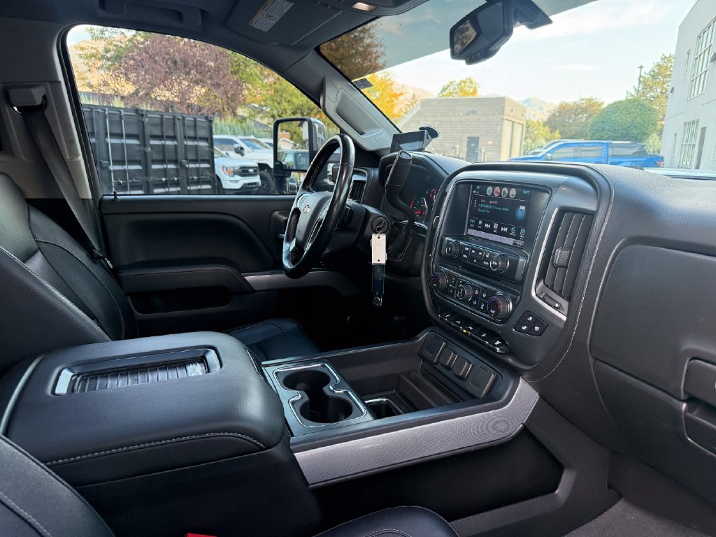 Used 2019 Chevrolet Silverado 2500 LTZ w/ Z71 Package, Off-Road AWD/4WD image 50