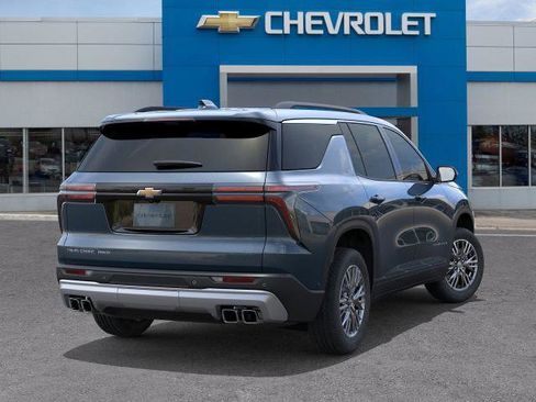 Certified 2026 Chevrolet Traverse LT w/ Driver Confidence Package image 37
