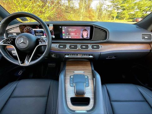 Certified 2025 Mercedes-Benz GLE 350 4MATIC image 15