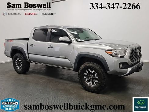 Used 2021 Toyota Tacoma TRD Off-Road w/ Technology Package AWD/4WD image 1