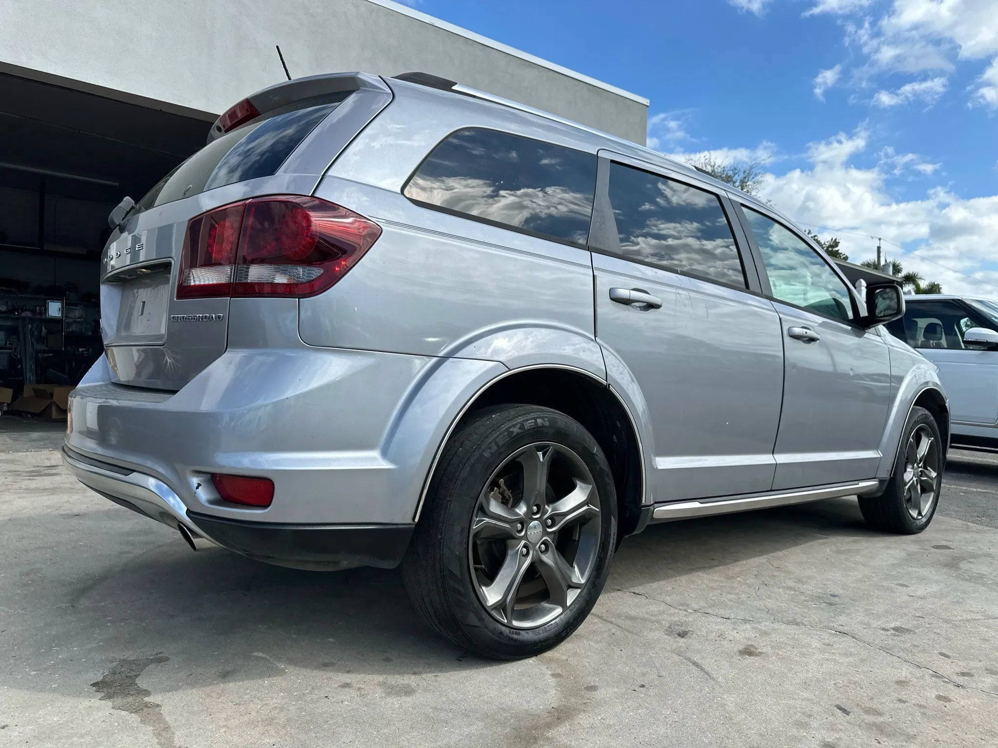 Used 2016 Dodge Journey Crossroad FWD image 3