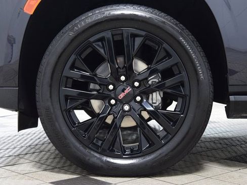 Used 2024 GMC Yukon Denali w/ LPO, Floor Liner Package image 30