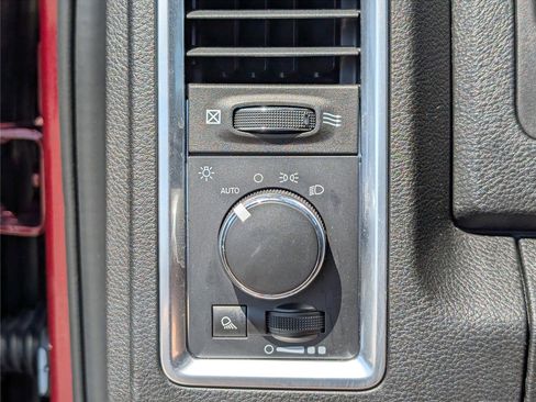 Used 2024 RAM 1500 Classic Warlock image 18