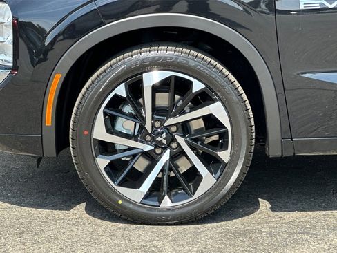 New 2025 Mitsubishi Outlander SEL image 26