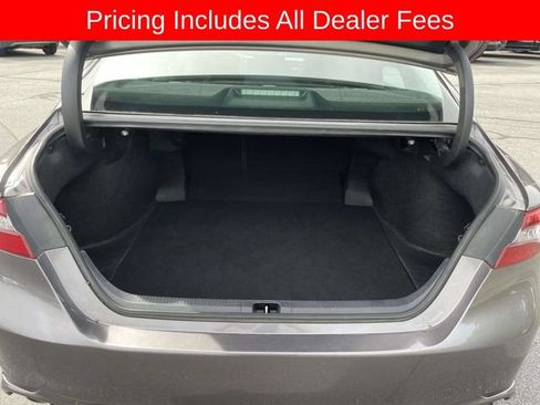 Used 2024 Toyota Camry XSE FWD image 13