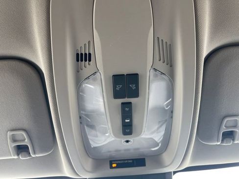 Used 2016 Chevrolet Equinox LTZ w/ LPO, Protection Package image 18